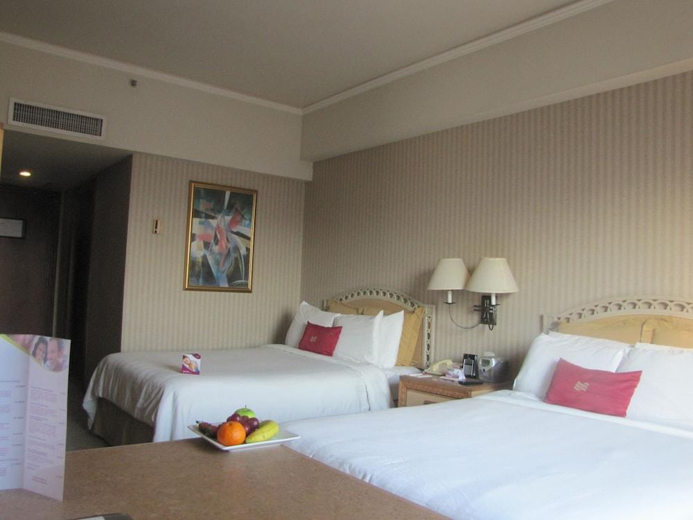 Crowne Plaza San Pedro Sula Otel Dış mekan fotoğraf