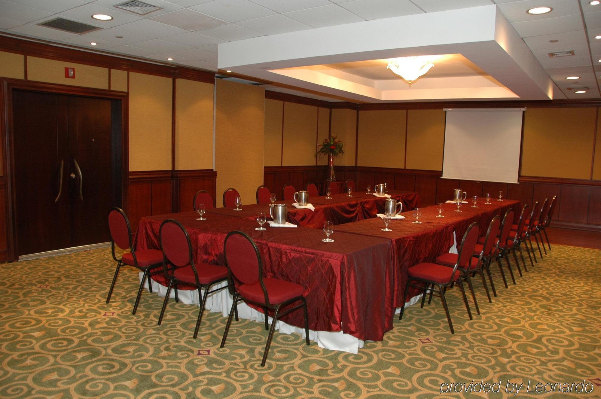 Crowne Plaza San Pedro Sula Otel Dış mekan fotoğraf
