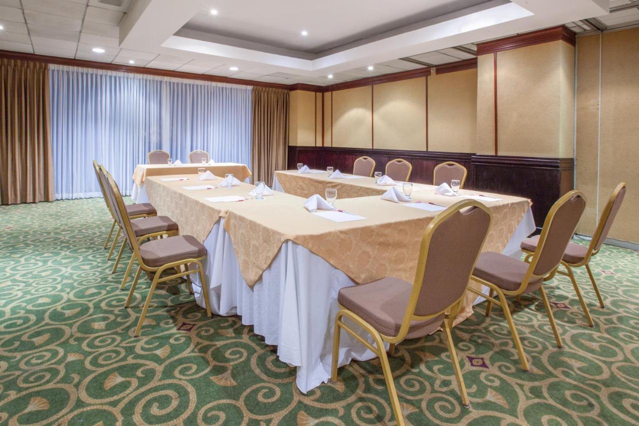 Crowne Plaza San Pedro Sula Otel Dış mekan fotoğraf