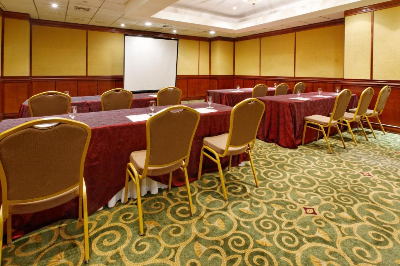 Crowne Plaza San Pedro Sula Otel Dış mekan fotoğraf