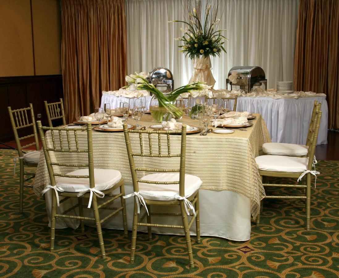 Crowne Plaza San Pedro Sula Otel Dış mekan fotoğraf