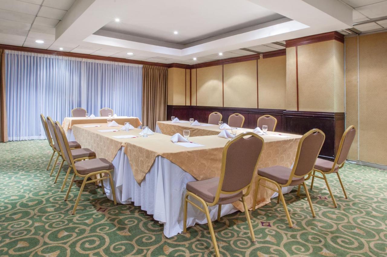 Crowne Plaza San Pedro Sula Otel Dış mekan fotoğraf